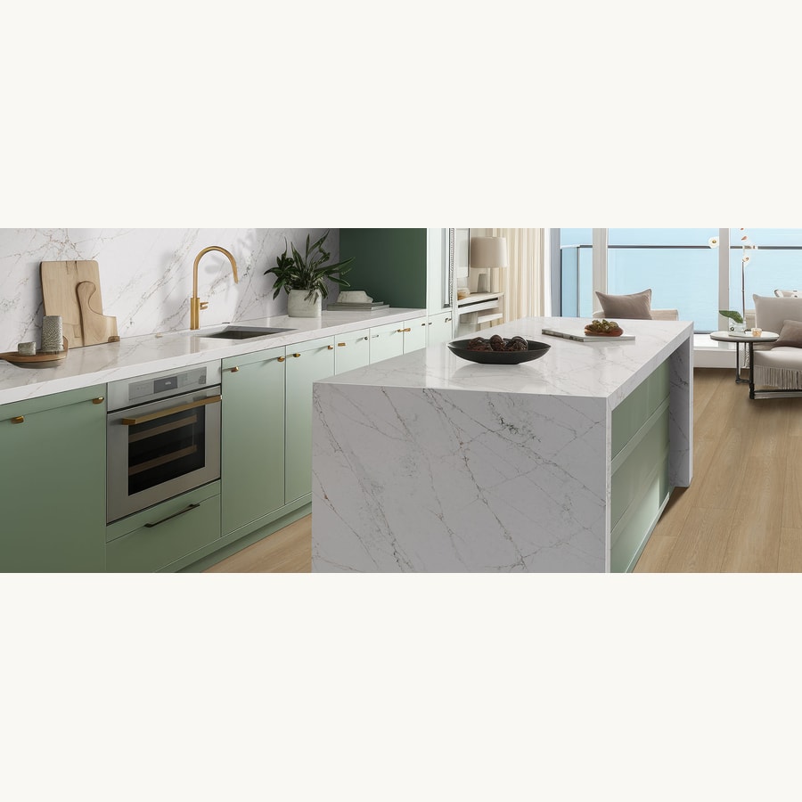 MSI Calacatta Viraldi full-height slab